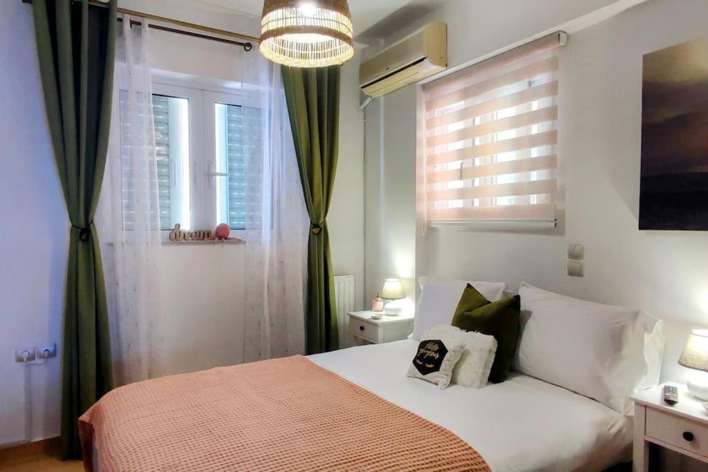 Simply Meraki Gytheian Apt With Panoramic Sea View غيتيو المظهر الخارجي الصورة