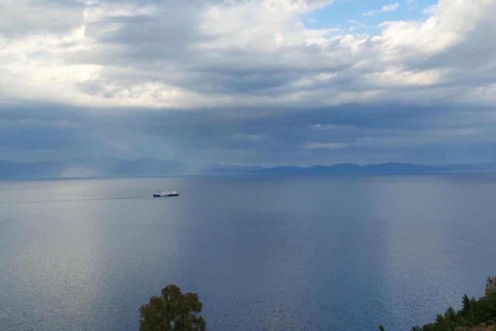 Simply Meraki Gytheian Apt With Panoramic Sea View غيتيو المظهر الخارجي الصورة