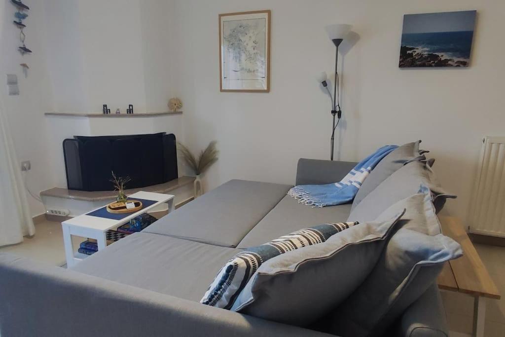 Simply Meraki Gytheian Apt With Panoramic Sea View غيتيو المظهر الخارجي الصورة
